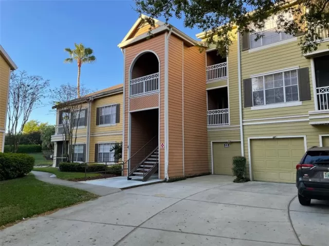 MLS: O6086158 Condo For Sale