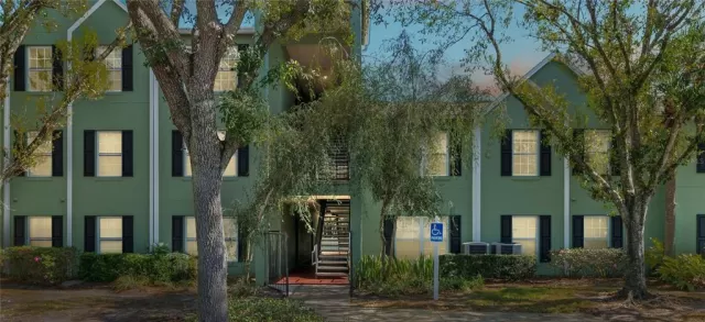 MLS: O6086201 Condo For Sale