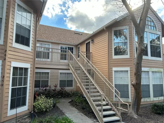 MLS: O6087101 Condo For Sale