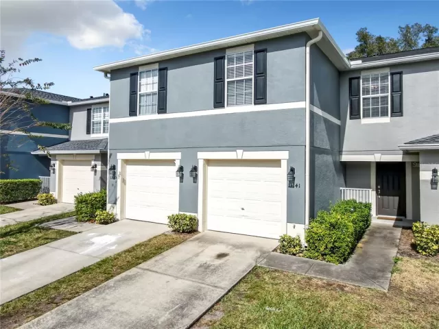 MLS: O6087266 Condo For Sale