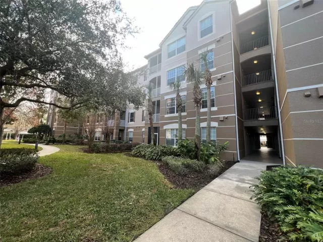 MLS: O6087732 Condo For Sale