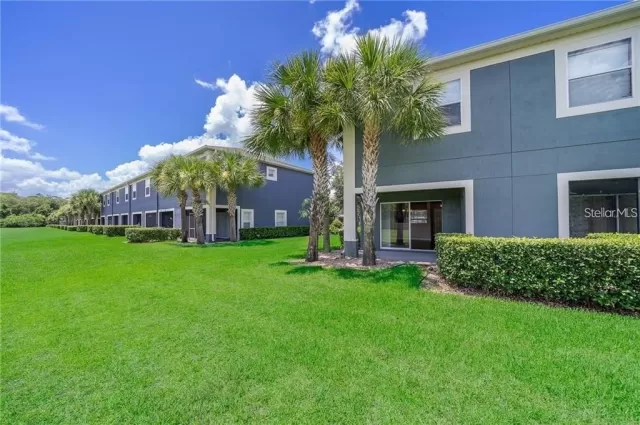 MLS: O6088144 Condo For Sale