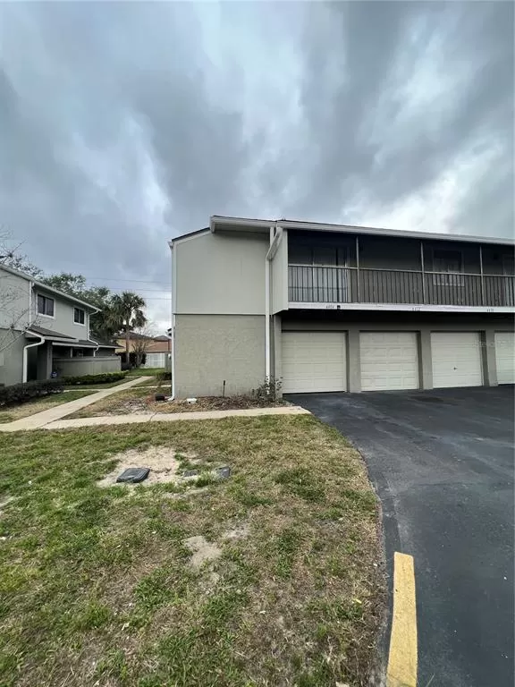 MLS: O6088773 Condo For Sale