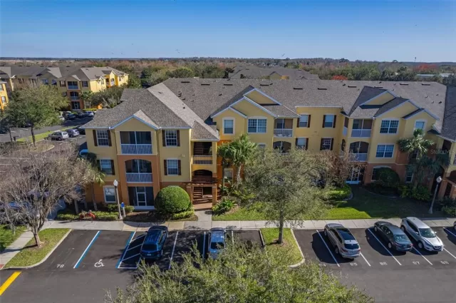 MLS: O6089096 Condo For Sale