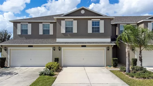 MLS: O6089966 Condo For Sale