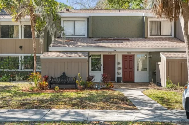 MLS: O6090553 Condo For Sale