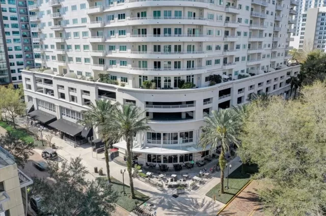 MLS: O6091604 Condo For Sale