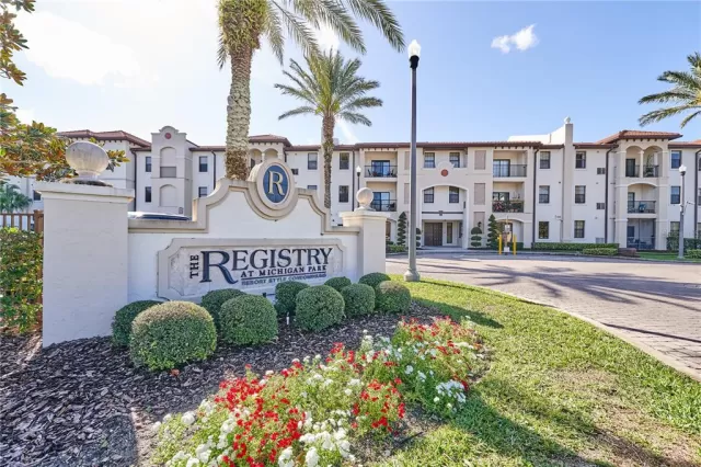 MLS: O6091723 Condo For Sale