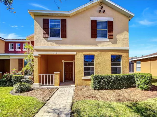 MLS: O6092536 Condo For Sale
