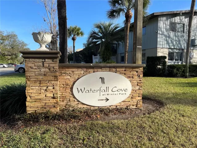 MLS: O6093162 Condo For Sale