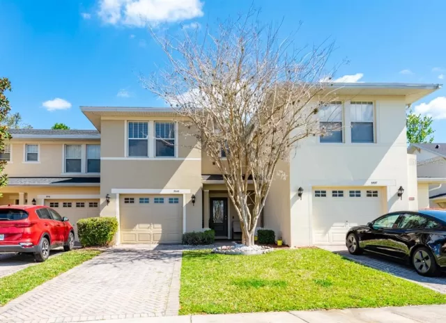 MLS: O6093218 Condo For Sale