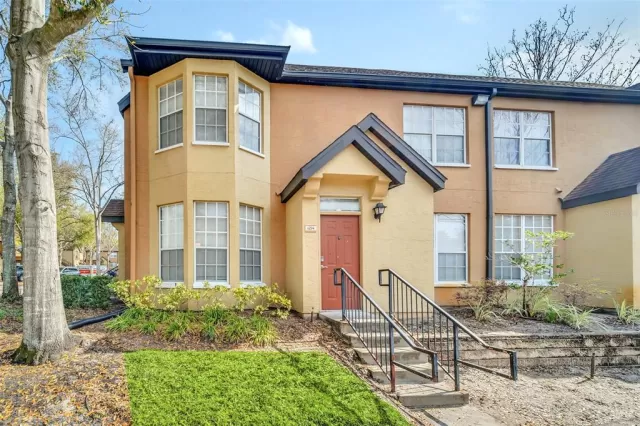 MLS: O6093440 Condo For Sale