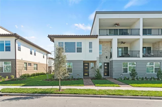 MLS: O6093851 Condo For Sale