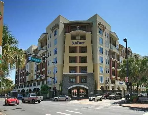 MLS: O6093885 Condo For Sale