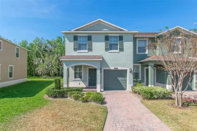 MLS: O6093968 Condo For Sale