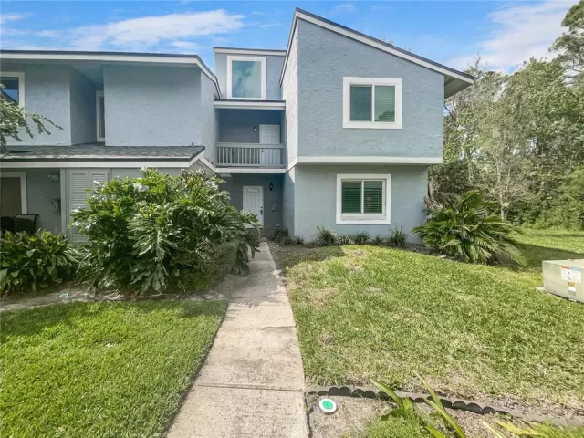 MLS: O6094157 Condo For Sale