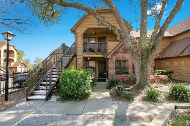 MLS: O6094401 Condo For Sale