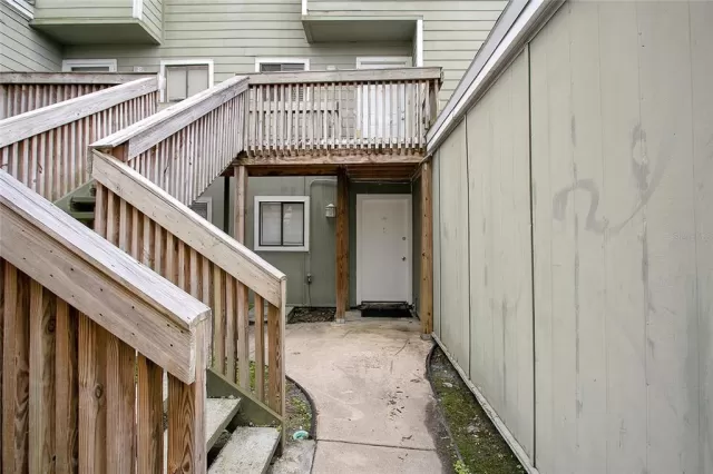 MLS: O6094636 Condo For Sale