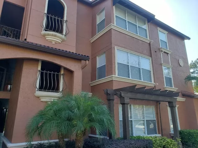 MLS: O6095422 Condo For Sale