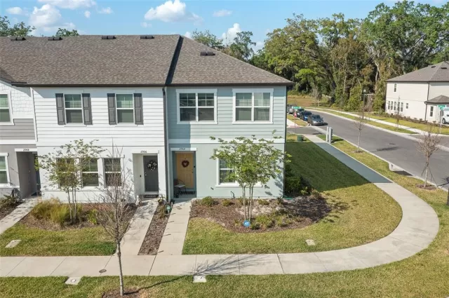 MLS: O6095900 Condo For Sale