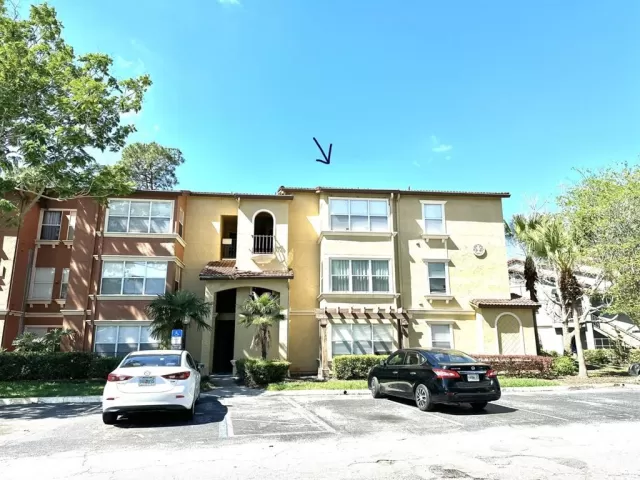 MLS: O6096516 Condo For Sale