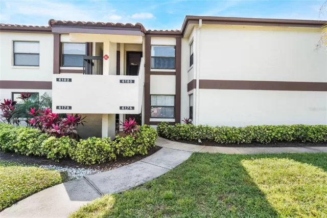 MLS: O6096737 Condo For Sale