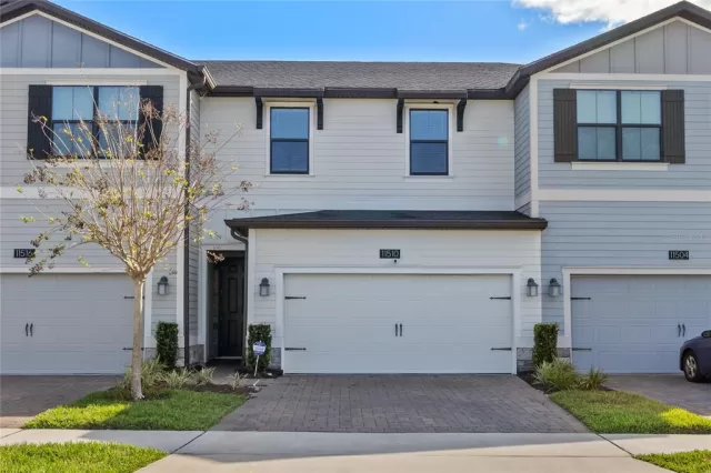 MLS: O6096827 Condo For Sale