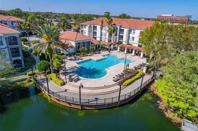 MLS: O6096978 Condo For Sale