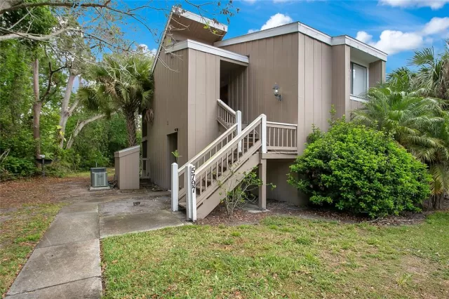 MLS: O6097086 Condo For Sale