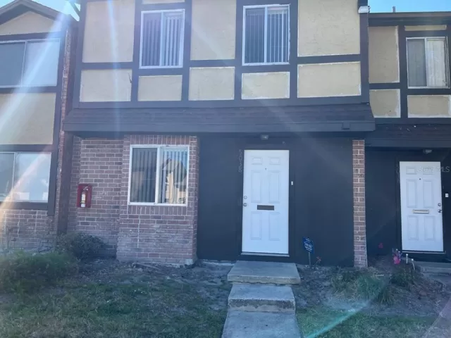 MLS: O6097442 Condo For Sale