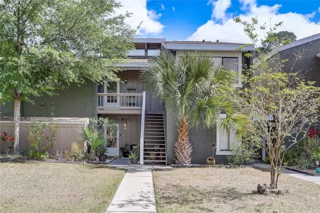 MLS: O6097967 Condo For Sale