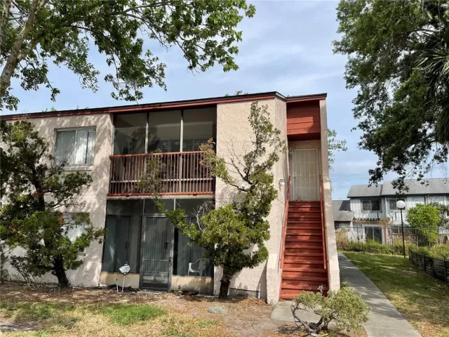 MLS: O6098945 Condo For Sale