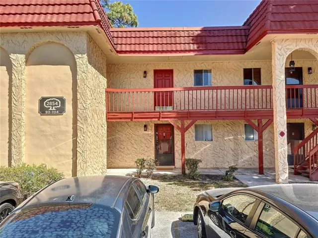 MLS: O6099394 Condo For Sale