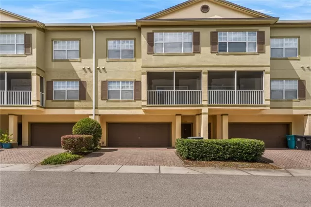 MLS: O6099710 Condo For Sale