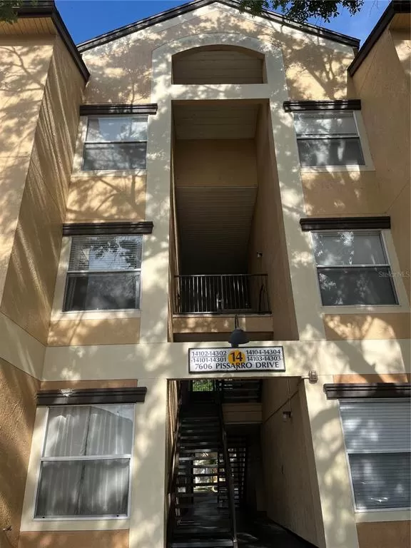 MLS: O6099969 Condo For Sale