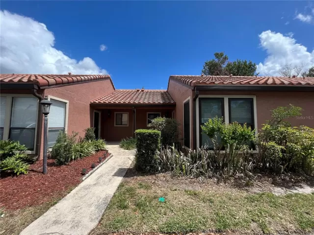 MLS: O6099997 Condo For Sale