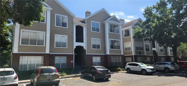 MLS: O6100626 Condo For Sale