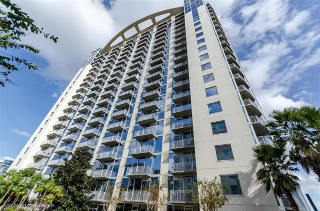 MLS: O6101275 Condo For Sale