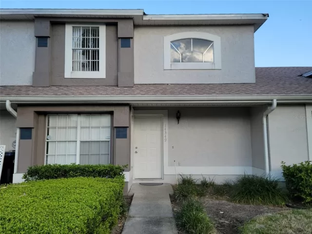 MLS: O6101485 Condo For Sale