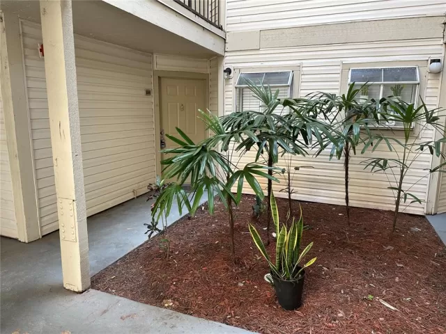 MLS: O6101798 Condo For Sale