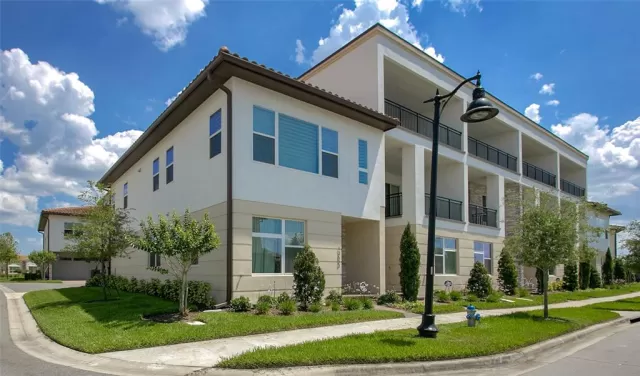 MLS: O6102132 Condo For Sale