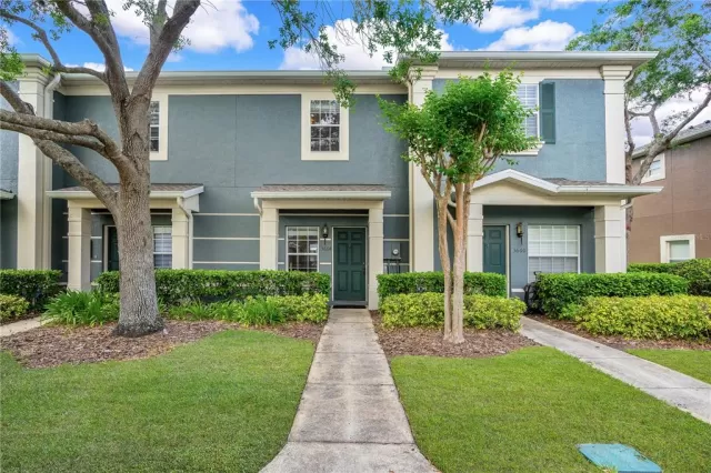 MLS: O6102413 Condo For Sale