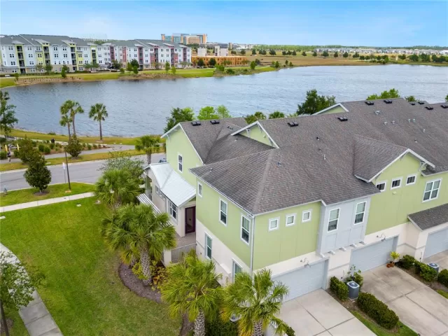 MLS: O6102829 Condo For Sale