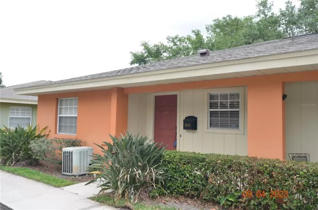 MLS: O6102998 Condo For Sale