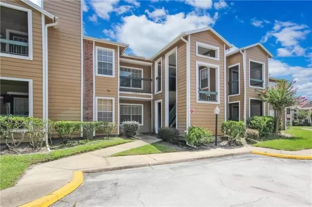 MLS: O6103124 Condo For Sale