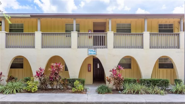 MLS: O6103365 Condo For Sale