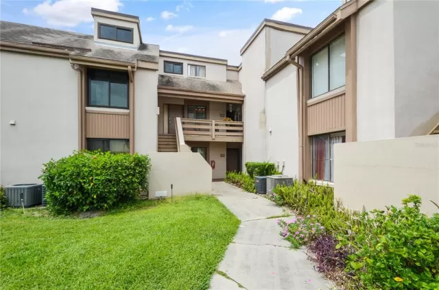 MLS: O6103763 Condo For Sale