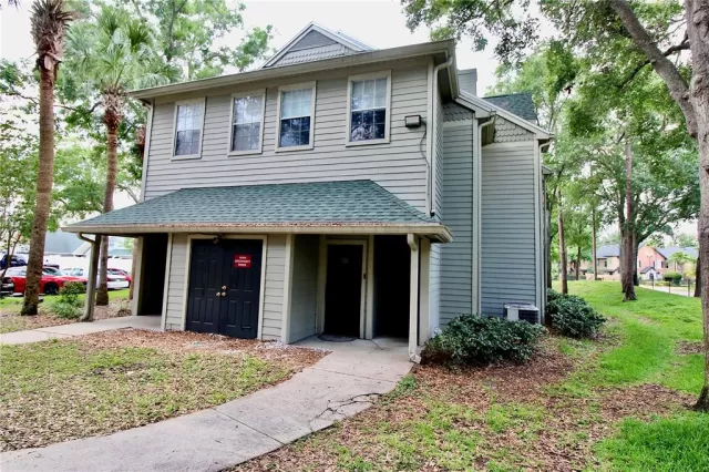 MLS: O6105060 Condo For Sale