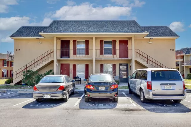 MLS: O6105300 Condo For Sale