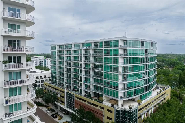 MLS: O6105382 Condo For Sale